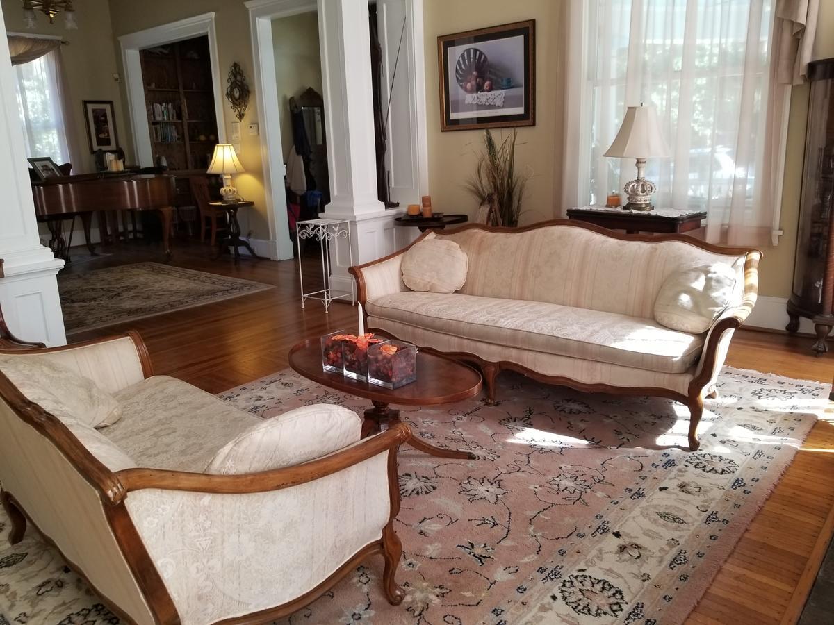The Peach House Bed & Breakfast แอตแลนตา ภายนอก รูปภาพ